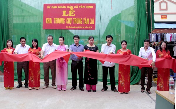 Khai trương Chợ xã Yên Định, thúc đẩy hoạt động giao thương khu vực phía Nam của huyện Bắc Mê.                                                                          