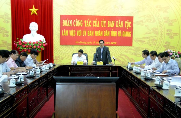 Đồng chí Nông Quốc Tuấn, Ủy viên T.Ư Đảng, Thứ trưởng, Phó Chủ nhiệm Ủy ban Dân tộc kết luận buổi làm việc.