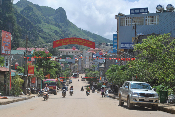 Thị trấn Đồng Văn ngày một khang trang, sạch, đẹp.