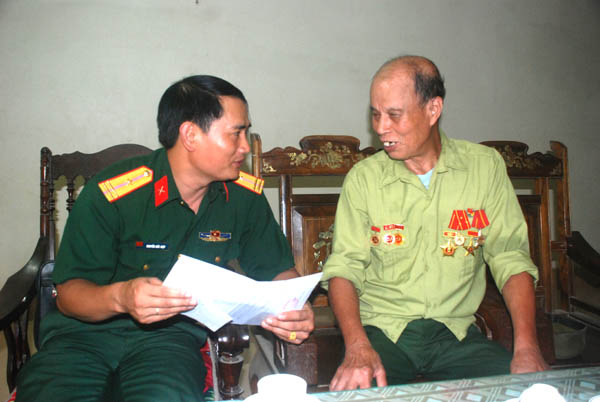 Niềm vui của ông Nguyễn Văn Chỉnh khi được công nhận là thương binh.