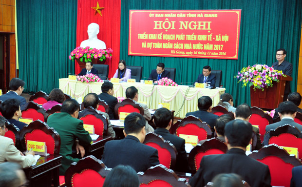 Bí thư Tỉnh ủy Triệu Tài Vinh phát biểu chỉ đạo hội nghị