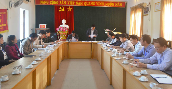 Toàn cảnh buổi làm việc tại Chi bộ Báo Hà Giang.