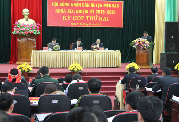 Toàn cảnh kỳ họp.
