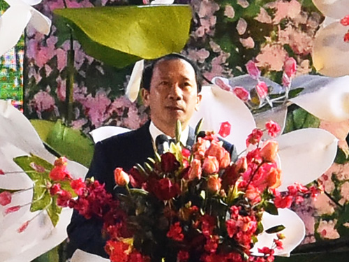 Phó Chủ tịch UBND tỉnh Trần Đức Quý khai mạc Lễ hội hoa Tam giác mạch tỉnh Hà Giang lần thứ III năm 2017.