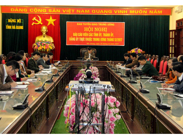Toàn cảnh Hội nghị tại Điểm cầu trực tuyến tỉnh.