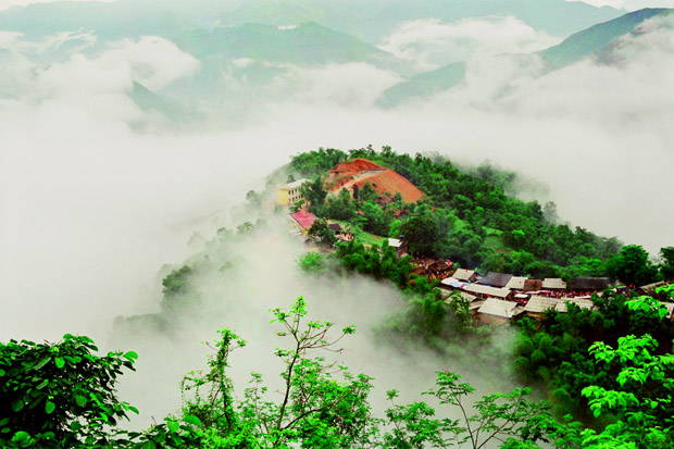Chợ tình Khau Vai. Ảnh: Dương Thanh Hiền