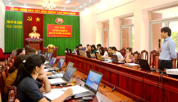 Toàn cảnh Hội nghị Tập huấn nghiệp vụ công tác tài chính, tài sản khối Đảng
