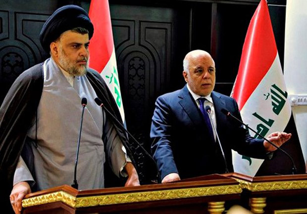 Thủ tướng Iraq Haider Al Abadi thảo luận với Giáo sĩ Muqtada Al Sadr thành lập chính phủ mới. 