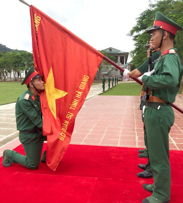Chiến sĩ  mới tuyên thệ.