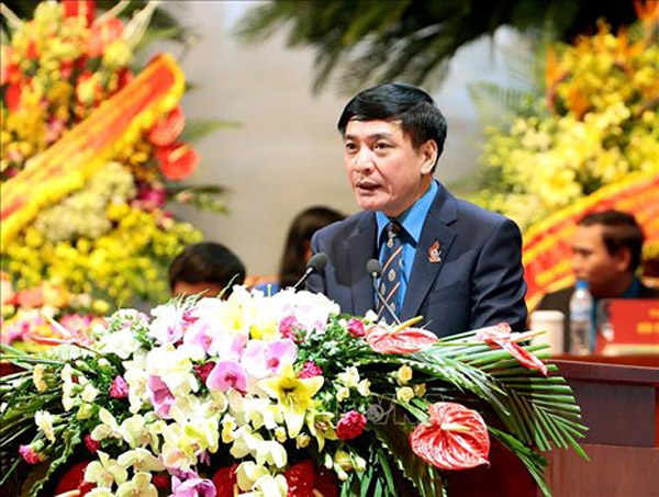 Đồng chí Bùi Văn Cường, Ủy viên Trung ương Đảng, Chủ tịch Tổng Liên đoàn Lao động Việt Nam khóa XII, nhiệm kỳ 2018 – 2023 phát biểu bế mạc Đại hội.