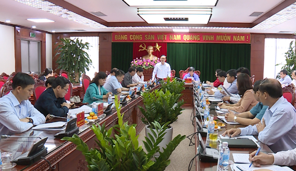 Đồng chí Thào Hồng Sơn,Phó Bí thư Thường trực Tỉnh ủy,Chủ tịch HĐND tỉnh Hà Giang phát biểu tại buổi làm việc với lãnh đạo tỉnh Hải Dương.