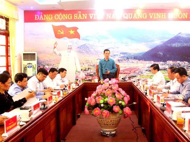 Bí thư Tỉnh ủy Triệu Tài Vinh kết luận buổi làm việc.