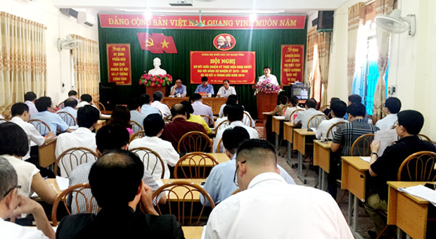 Hội nghị sơ kết giữa nhiệm kỳ.