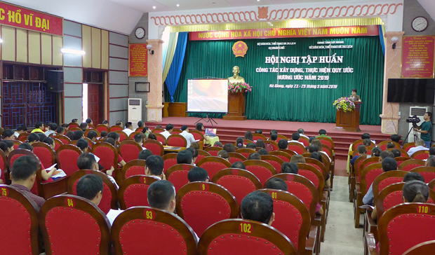 Toàn cảnh Hội nghị tập huấn bồi dưỡng nghiệp vụ về quy trình xây dựng, thực hiện hương ước, quy ước năm 2019.