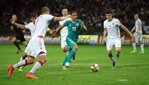 Nhà cựu vô địch World Cup 2014 đánh bại Estonia với tỉ số 8-0.