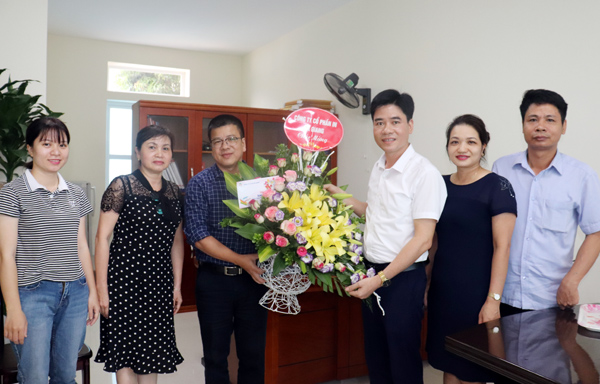 Công ty In Hà Giang chúc mừng Báo Hà Giang