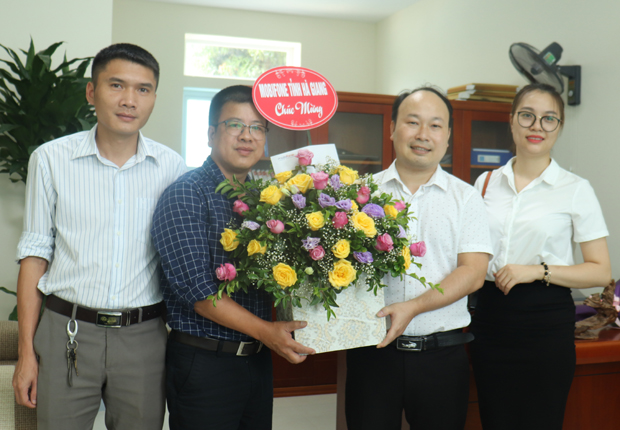 MobiFone Hà Giang chúc mừng.