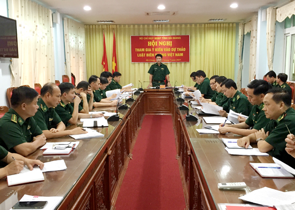 Đồng chí Trần Nam Trung, Phó chỉ trưởng, Tham mưu trưởng BĐBP tỉnh kết luận hội nghị.