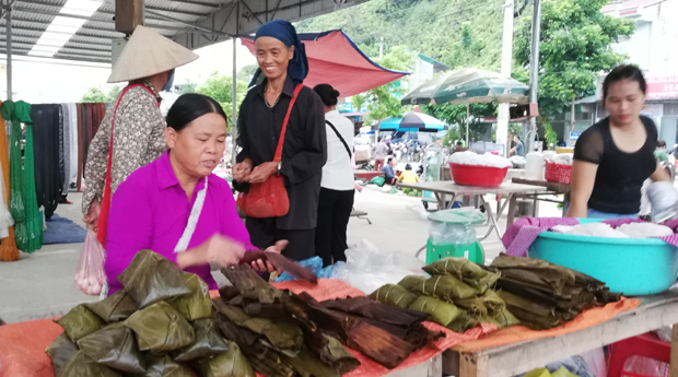Bánh chuối thành hàng hóa.