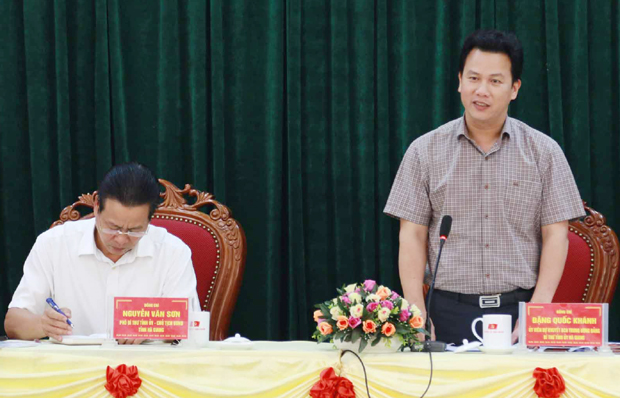 Bí thư Tỉnh ủy Đặng Quốc Khánh phát biểu kết luận buổi làm việc