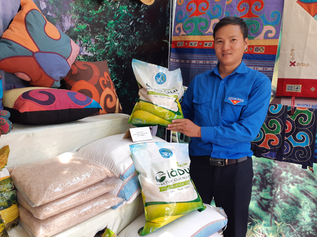 Sản phẩm gạo Già Dui được người tiêu dùng ưa chuộng.