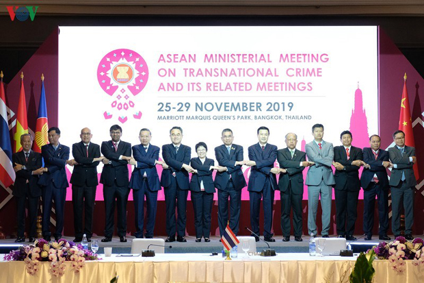 Bộ trưởng các nước ASEAN và 3 nước đối tác đối thoại tại Hội nghị.