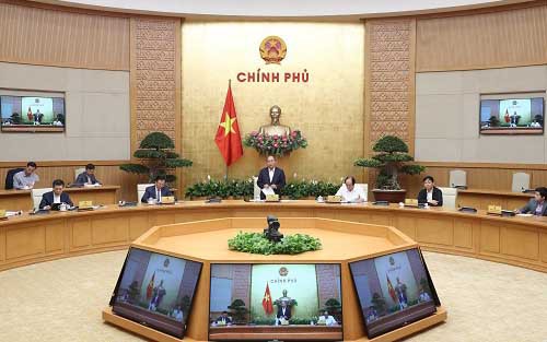 Thủ tướng chủ trì buổi làm việc với lãnh đạo các tập đoàn kinh tế tư nhân