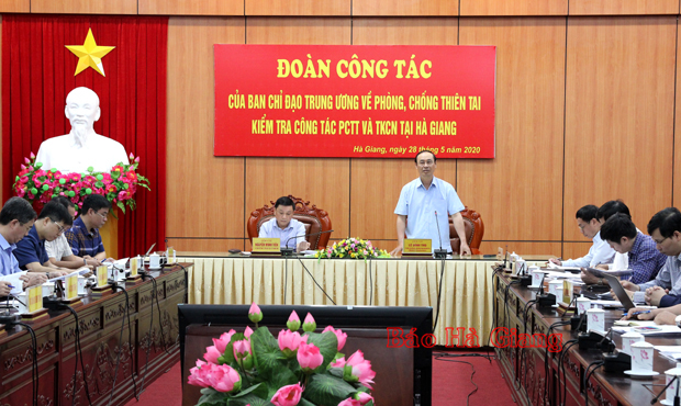 Thứ trưởng Bộ GTVT Lê Đình Thọ phát biểu tại buổi làm việc.