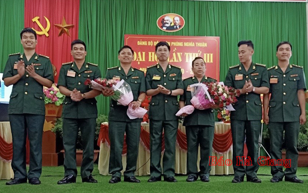 BCH Đảng bộ Đồn Biên phòng Nghĩa Thuận, nhiệm kỳ 2020 - 2025 ra mắt Đại hội.