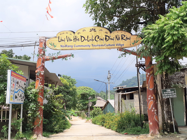 Làng Văn hóa du lịch cộng đồng thôn Nà Ràng, xã Khuôn Lùng.