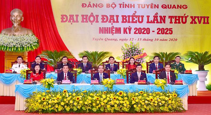 Đoàn Chủ tịch đại hội. Ảnh: Thành Công