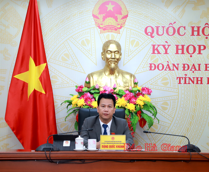 Bí thư Tỉnh ủy Đặng Quốc Khánh, Trưởng đoàn ĐBQH khóa XIV của tỉnh chủ trì tại điểm cầu Hà Giang