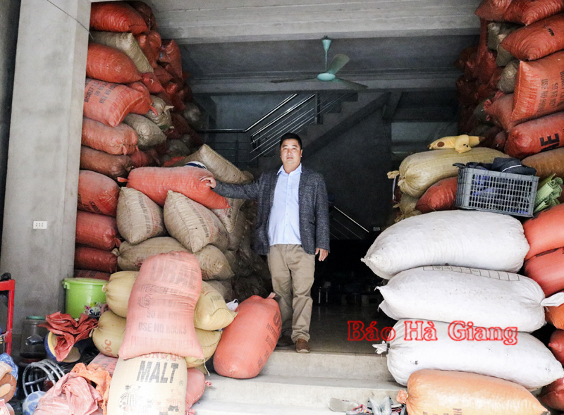 Kho Thảo quả khô của HTX sản xuất và xuất khẩu nông, lâm sản Nậm Dịch (Hoàng Su Phì).