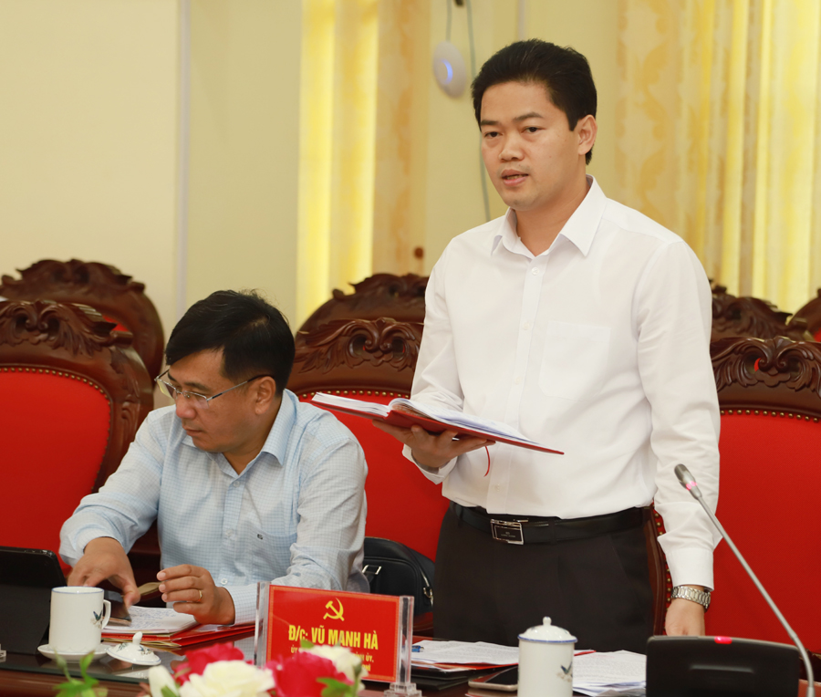 Bí thư Huyện ủy Hoàng Su Phì đồng tình cao báo cáo công tác lãnh, chỉ đạo và kết quả phát triển KT – XH năm 2020.