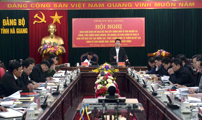 Toàn cảnh hội nghị.