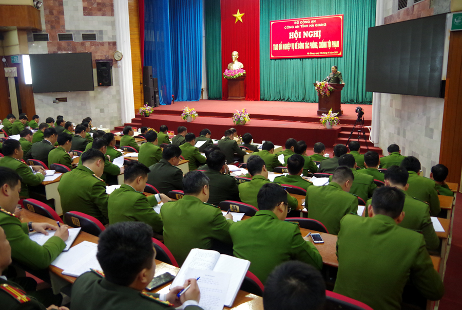 Toàn cảnh hội nghị