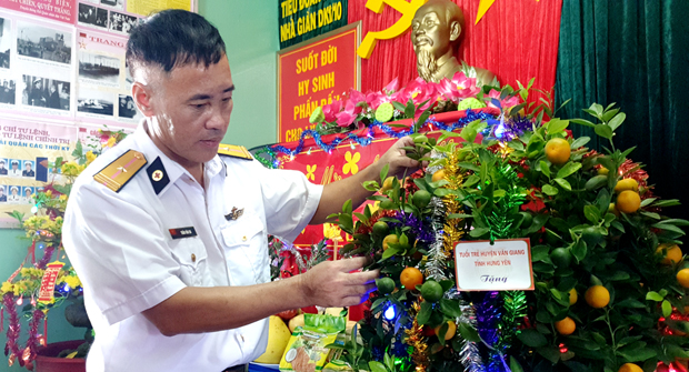 Trang trí Tết tại Nhà giàn DK1/10.
