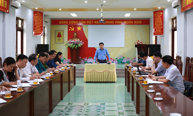 Phó Bí thư Tỉnh ủy Nguyễn Mạnh Dũng phát biểu tại buổi làm việc.