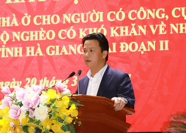 Bí thư Tỉnh ủy Đặng Quốc Khánh phát biểu tại buổi lễ.