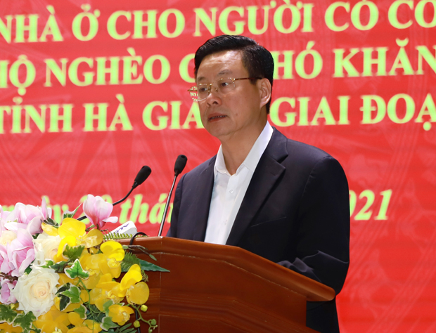 Chủ tịch UBND tỉnh Nguyễn Văn Sơn đọc lời kêu gọi ủng hộ triển khai giai đoạn 2 chương trình hỗ trợ nhà ở.
