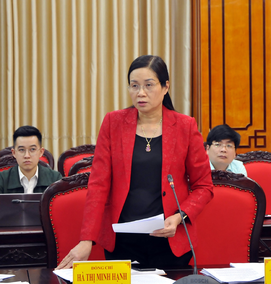 Phó Chủ tịch UBND tỉnh Hà Thị Minh Hạnh yêu cầu các đơn vị khối Nội chính nâng cao tinh thần, trách nhiệm thực hiện tốt nhiệm vụ được giao.