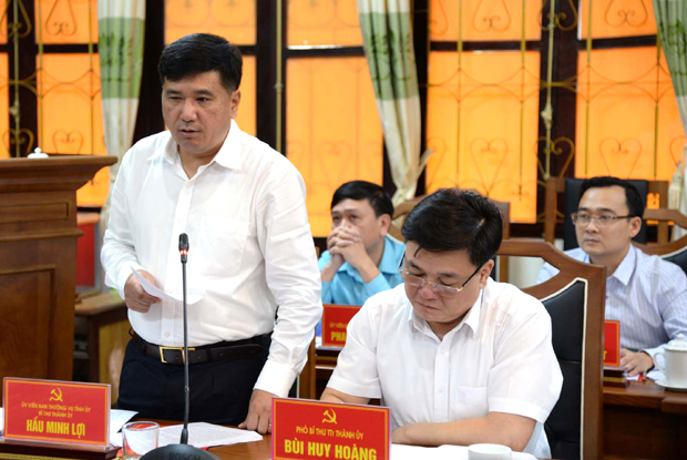 Bí thư Thành ủy Hầu Minh Lợi phát biểu tại buổi làm việc