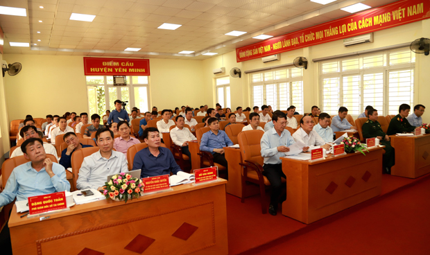Các đại biểu dự buổi làm việc