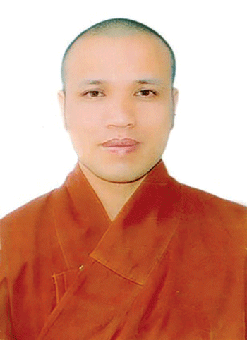 Thượng tọa Thích Đồng Huệ, Ủy viên Hội đồng Trị sự Trung ương Giáo Hội Phật Giáo Việt Nam – Phó ban Phật giáo Quốc tế - Phó Trưởng ban Tài chính kinh tế Phật Giáo Trung ương – Phó trưởng ban thường trực Giáo hội Phật Giáo Việt nam tỉnh Hà Giang – Trụ trì chùa Quan Âm Thành Phố Hà Giang (Đơn vị bầu cử số 6, thành phố Hà Giang).