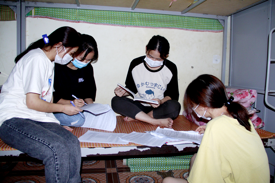 Học sinh Trường PTDT Nội trú THPT tỉnh được đảm bảo các chế độ, chính sách theo quy định của Nhà nước. 
