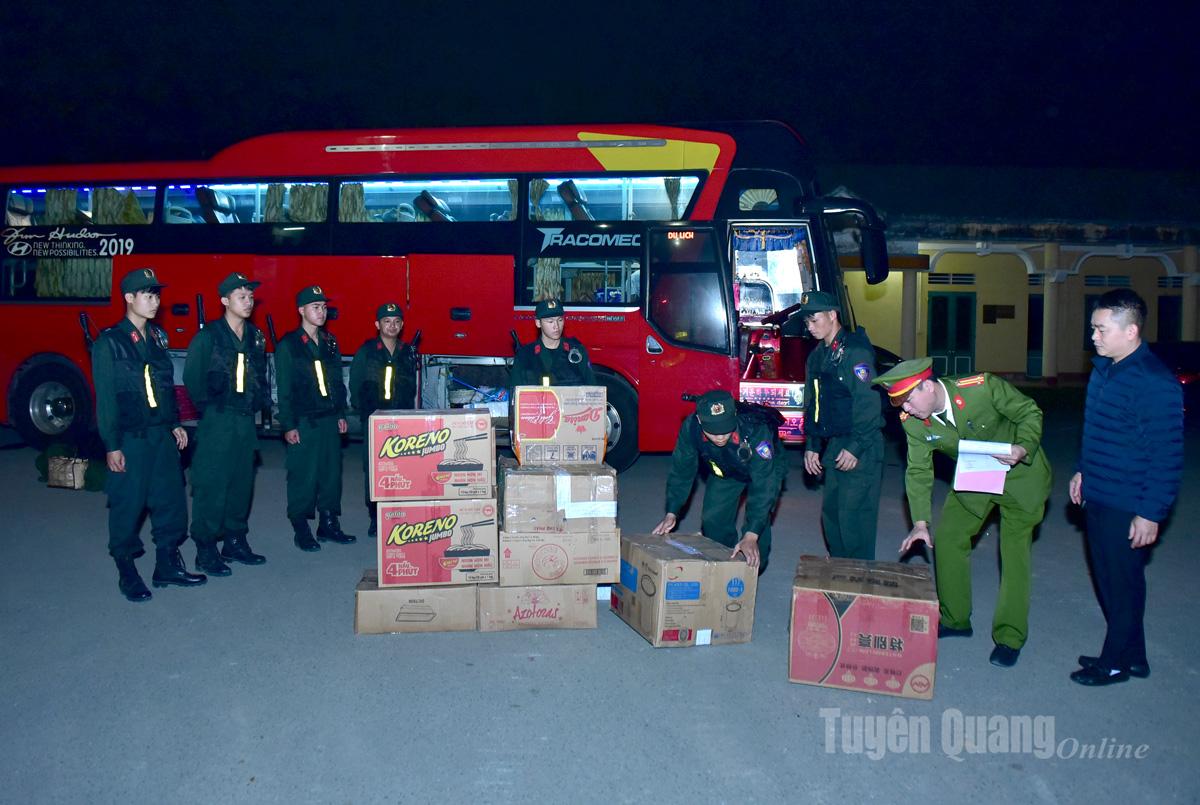 Các tang vật liên qua được cơ quan Công an thu giữ.