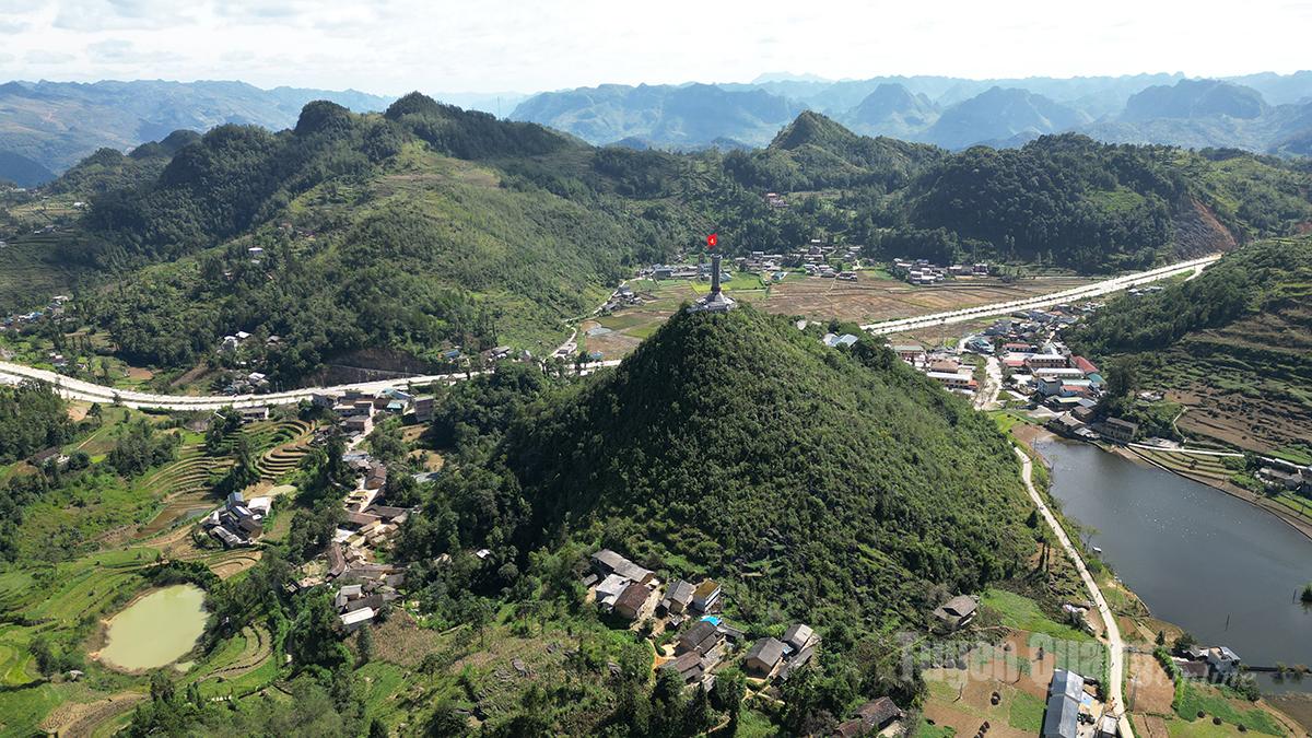 The UNESCO Global Geopark of the Dong Van Karst Plateau - World’s Leading Cultural Destination 2025.