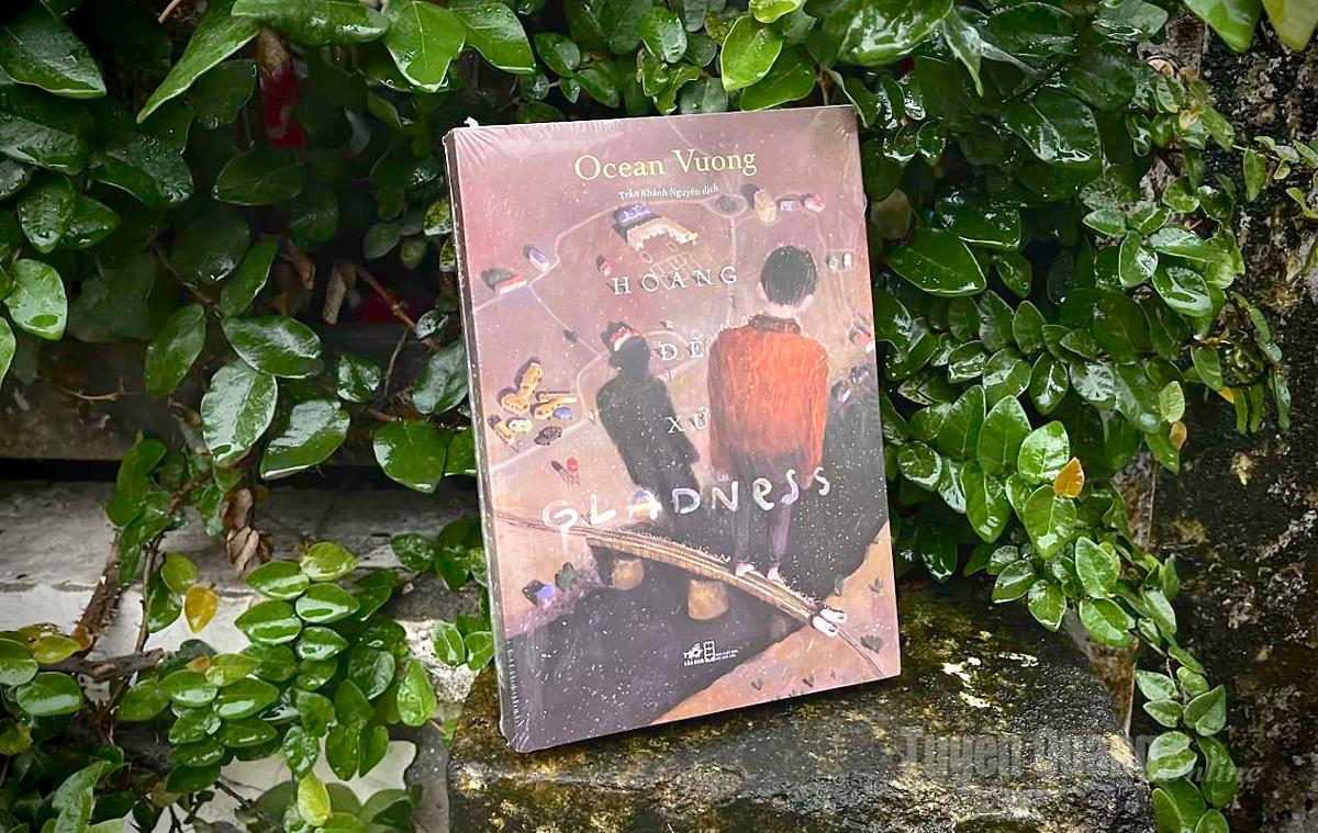 Cuốn sách được Amazon xếp thứ 4 trong Top 20 tác phẩm văn học quốc tế nổi bật nhất năm 2025.