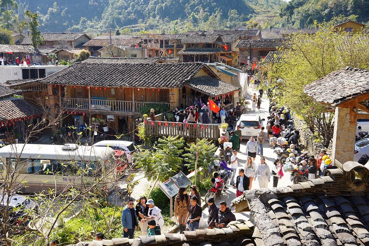 Lo Lo Chai Village, Lung Cu Commune, in the early days of 2026.