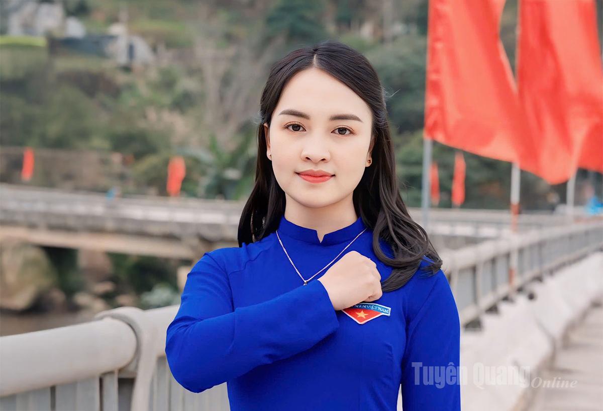 Đồng chí Giàng Thị Mai, Bí thư Đoàn xã Pà Vầy Sủ.